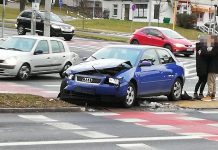 Wypadek w Zielonej Górze. Zderzyły się dwa audi. Na miejscu służby ratunkowe (ZDJĘCIA)