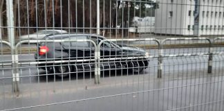 Zderzenie dwóch samochodów w Zielonej Górze (ZDJĘCIE CZYTELNIKA)