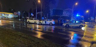 Pijany kierowca spowodował zderzenie trzech samochodów przy Focusie w Zielonej Górze (ZDJĘCIA CZYTELNIKA)