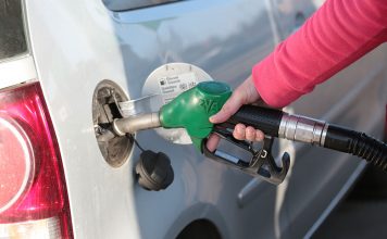Ile za tydzień zapłacimy za benzynę? Ceny paliw dalej w górę. Diesel już ponad 8 zł za litr
