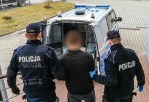 Akcja jak w filmie. Szajka przyjechała odbić łupy i narzędzia z rąk policji. Chcieli przejechać policjanta (FILM, ZDJĘCIA)