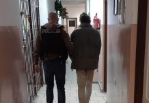 Zielonogórzanin znalazł kartę bankomatową i dał ją koledze. Ten robił zakupy płacą nie swoimi pieniędzmi