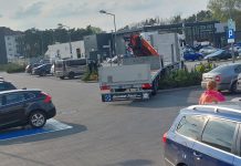 Kierowca ciężarówki nie potrafił wyjechać z parkingu Lidla w Zielonej Górze i co zrobił? (FILM CZYTELNIKA)