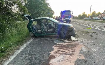 Pijany policjant swoim bmw staranował fiata. Zginęła 70-letnia kobieta. Jest oświadczenie policji