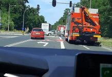 Toyota wjechała pod audi w Zielonej Górze. Doszło do mocnego zderzenia (ZDJĘCIA CZYTELNIKÓW)