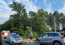 Wypadek pod Zieloną Górą. Dwie osoby ranne (ZDJĘCIA CZYTELNIKA)