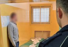 W Zielonej Górze wpadł poszukiwany przez kilka sądów 33-latek. Ma do odsiedzenia wyroki więzienia. Prowadził mając zakaz