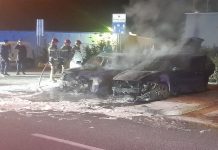 Na osiedlu w Zielonej Gorze płoną samochody. To podpalenie (ZDJĘCIA CZYTELNIKÓW)