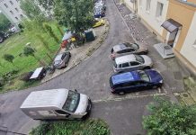 Tak mistrz parkowania zostawił busa w Zielonej Górze (ZDJĘCIE CZYTELNIKA)