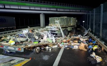 Śmiertelny wypadek. Kamper uderzył w tył ciężarówki amerykańskiego wojska. Zginął 44-latek i jego 10-letnia córka. Jak doszło do tragedii?