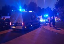 Kompletnie pijany mazdą potrącił pieszego na osiedlu w Zielonej Górze i rozbił trzy samochody (FILM, ZDJĘCIA)