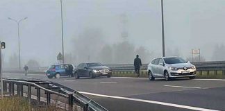 Zderzenie samochodów na trasie S3 koło Sulechowa