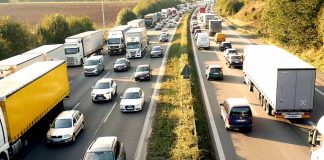Uwaga kierowcy. Zakorkowana autostrada A2 przy granicy koło Słubic
