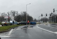 Zderzenie bolta z citroenem w Zielonej Górze (ZDJĘCIA)
