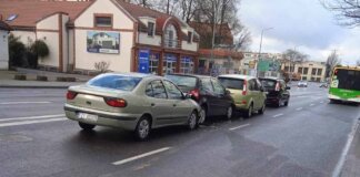 Wypadek w Zielonej Górze. Zderzenie czterech samochodów