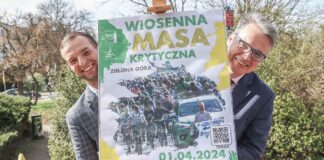 Zielona Góra. Świąteczna masa krytyczna. Jedziemy z centrum na Dziką Ochlę