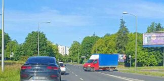 Wyjechał pod prąd busem w centrum Zielonej Góry (ZDJĘCIE CZTELNIKA)