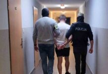 Dilerzy narkotykowi wpadli w samochodzie w centrum Zielonej Góry (FILM, ZDJĘCIA)