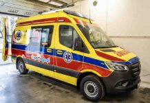 Zielonogórski szpital dostał karetkę wartą 1,4 mln zł . To mały mobilny odział intensywnej terapii
