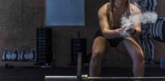 Jak efektywnie ćwiczyć ze sztangą? Poradnik dla początkujących