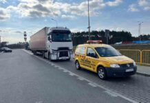Pijany kierujący ciężarówką zatrzymany na S3 koło Zielonej Góry (ZDJĘCIA)