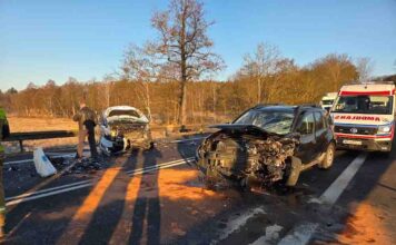 Wypadek na DK92 koło Świebodzina. Ranne dwie osoby