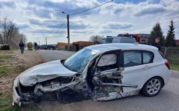 Tragiczny finał wypadku. W szpitalu zmarł 69-letni kierowca BMW (ZDJĘCIA)