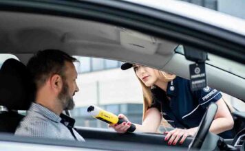 Jak działa alkomat? 5 podstawowych informacji