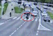 Zielona Góra. Co ten motocyklista zrobił na skrzyżowaniu? Stanie za to przed sądem (FILM)
