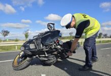 Śmiertelny wypadek. Nie żyje motocyklista, uderzył w barierki na „esce” (ZDJĘCIA)