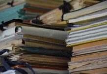 Latami wyłudzał odszkodowania, nawet podrobił dokumenty narodzin dziecka, których nie było
