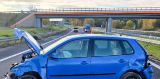 Nowa Sól. Pijany kierowca roztrzaskał się o barierki na S3, wiózł pasażerów