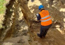 Zielona Góra. Zapomniane groby przy rondzie PCK, zmarły został pochowany z glinianym talerzem pod głową