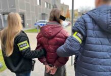 Uwięzili mężczyznę, chcieli obciąć palce i przypalać palnikiem. 21-latka poszukiwana do sprawy wpadła przez przypadek