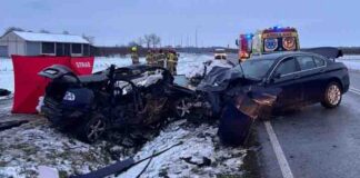 Tragedia na drodze w Emilcinie. W zderzeniu Seata z BMW zginął 40-latek