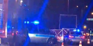 Śmiertelny wypadek podczas policyjnej interwencji na S3. Nie żyje kierowca, policjant ranny