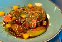 Zielona Góra. Pierożki z kaczki z żurawiną i smażonym jabłkiem w nalewce ze śliwki węgierki w restauracji Casa Mia to smakowy raj (RECENZJA)