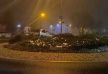 Zaparkował na rondzie, 19-latek pamięta tylko wystrzał poduszek powietrznych