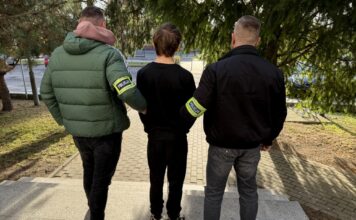 Chciał zabić 14-latka. Zadał mu cios nożem