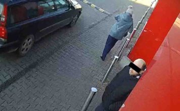 Gorzów Wlkp. Bulwersujący napad, ofiarą 80-latka chodząca o kuli (FILM)