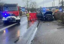 Polkowice. Śmiertelny wypadek, skoda uderzyła w ogrodzenie. Nie żyje 73-latek