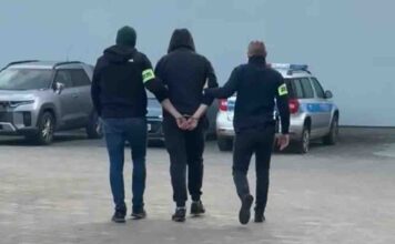 Policjanci przerwali rodzinny lewy biznes śmieciowy