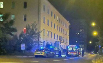 Zielona Góra. Kobieta wypadła z okna dawnego hotelu robotniczego