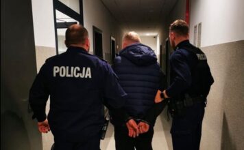 Zatrzymany po pościgu. W aucie i domu broń oraz narkotyki
