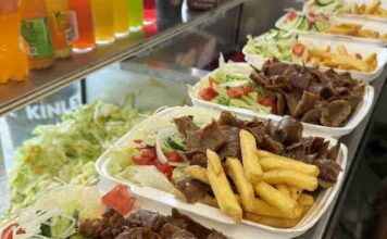 Zielona Góra. Cielęcy kebab u Yogiego to kebabowa uczta dla zmysłów z autorskimi sosami