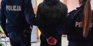 Zielona Góra. To on groził pistoletem ekspedientce w markecie Aldi