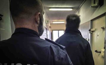 Okradł sklep. Wpadł przez pazerność na drugi dzień, wrócił do sklepu dalej kraść