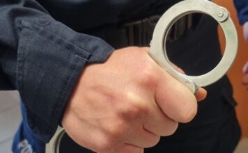 Włamali się do domu i wynieśli 50 tysięcy złotych. Zatrzymani po kilku godzinach