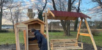 Nowe biblioteczki w Kiełpinie. Książki dla każdego
