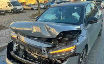 Zielona Góra. Wysoki mandat dla sprawczyni kolizji na ulicy Działkowej (FILM, ZDJĘCIA CZYTELNIKÓW)